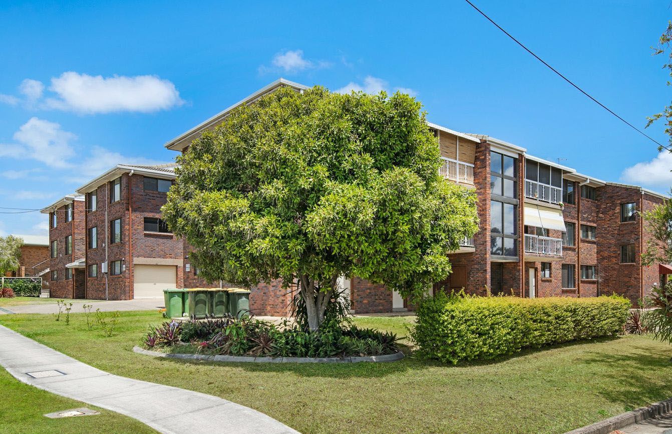 Main listing image for 5/2A View St, Woody Point  QLD  4019