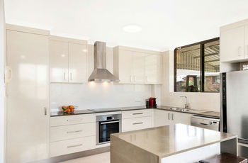 Image 3 for 5/2A View St, Woody Point  QLD  4019