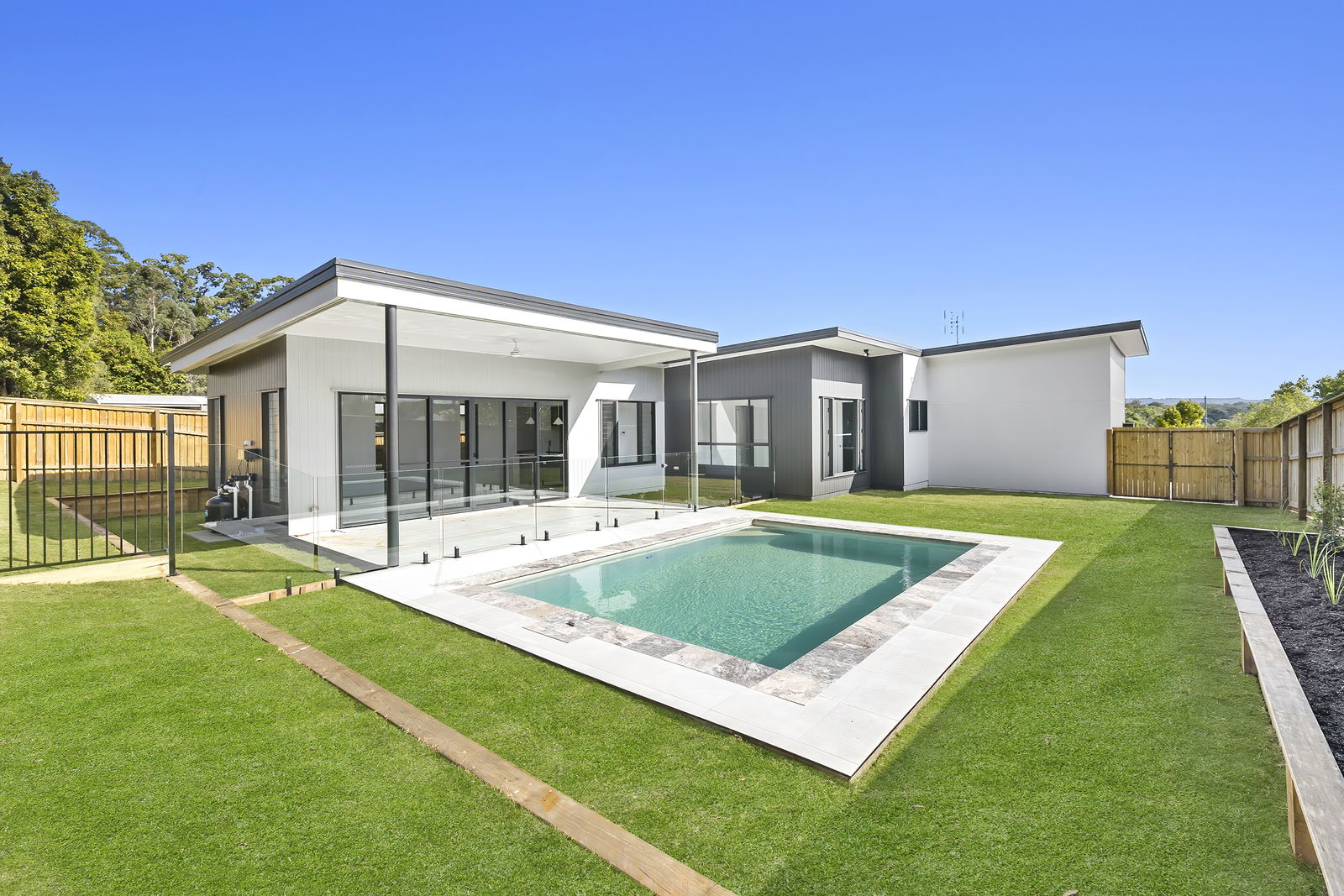 Main listing image for 4A Sea Eagle Pl, Forest Glen  QLD  4556