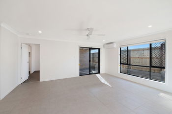 Image 3 for 1/24 Cambridge Way, Ripley  QLD  4306