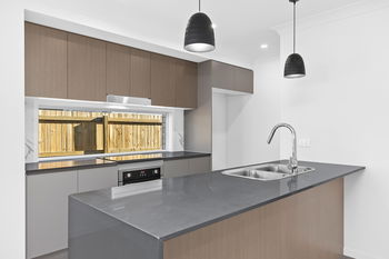 Image 3 for 56 Sawmill Dr, Greenbank  QLD  4124