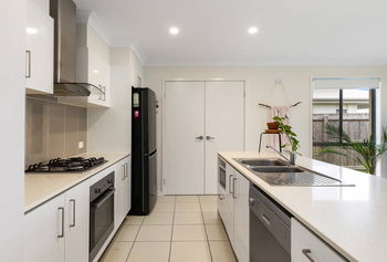 Image 3 for 28 Viola Sq, Peregian Springs  QLD  4573
