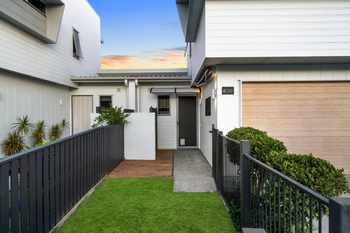 Image 3 for 6 Captain Ave, Newport  QLD  4020