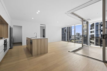 Image 4 for 21102/21 Longland St, Newstead  QLD  4006