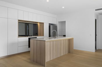 Image 6 for 21102/21 Longland St, Newstead  QLD  4006