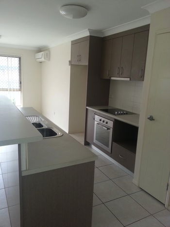 Image 3 for 8 Webb Rd, Loganlea  QLD  4131