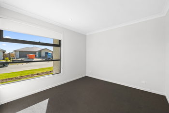 Image 5 for 49 Branch Cct, Greenbank  QLD  4124