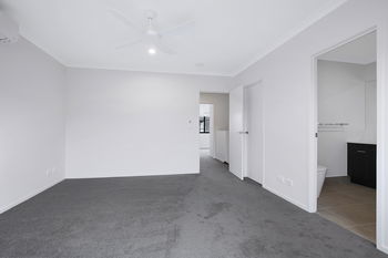 Image 5 for 39 Citriodora St, Carseldine  QLD  4034