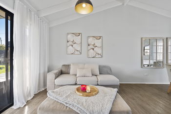 Image 5 for 31 Phyllis St, Eastern Heights  QLD  4305