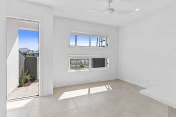 Image 5 for 8 Bellthorpe La, Banya  QLD  4551