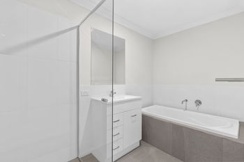 Image 6 for 2/7 Mirinae Cct, Pimpama  QLD  4209