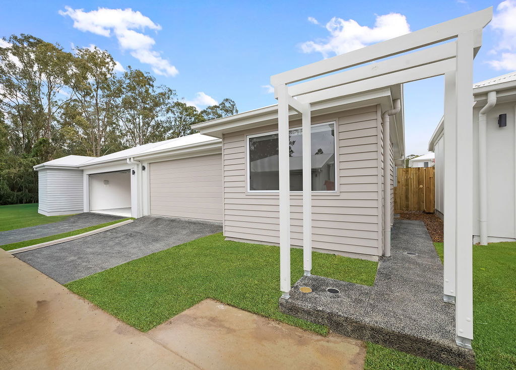 Main listing image for 2/31 Miller Bvld, Lawnton  QLD  4501