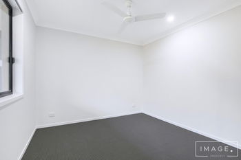 Image 5 for 2/43 Locke Crescent, Redbank Plains  QLD  4301