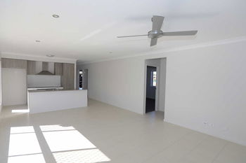 Image 3 for 74 Wood Cres, Baringa  QLD  4551