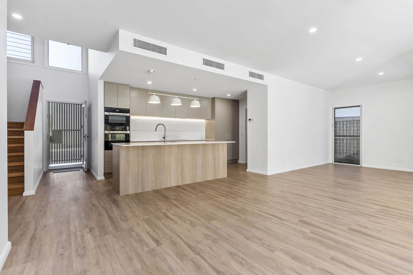 Main listing image for 5/27 Ngungun St, Dicky Beach  QLD  4551