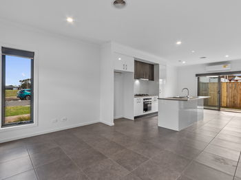 Image 4 for 1 Alliance St, Werribee  VIC  3030