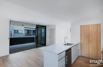 Image 3 for 103/38 Andrews St, Cannon Hill  QLD  4170