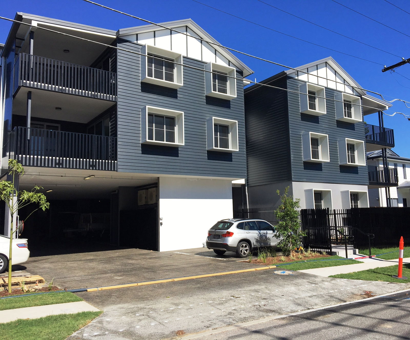 Main listing image for 302/36-38 Latimer St, Holland Park  QLD  4121