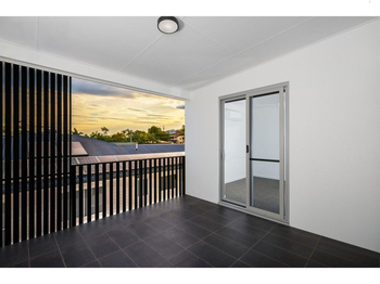 Image 5 for 302/36-38 Latimer St, Holland Park  QLD  4121