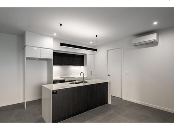 Image 6 for 302/36-38 Latimer St, Holland Park  QLD  4121