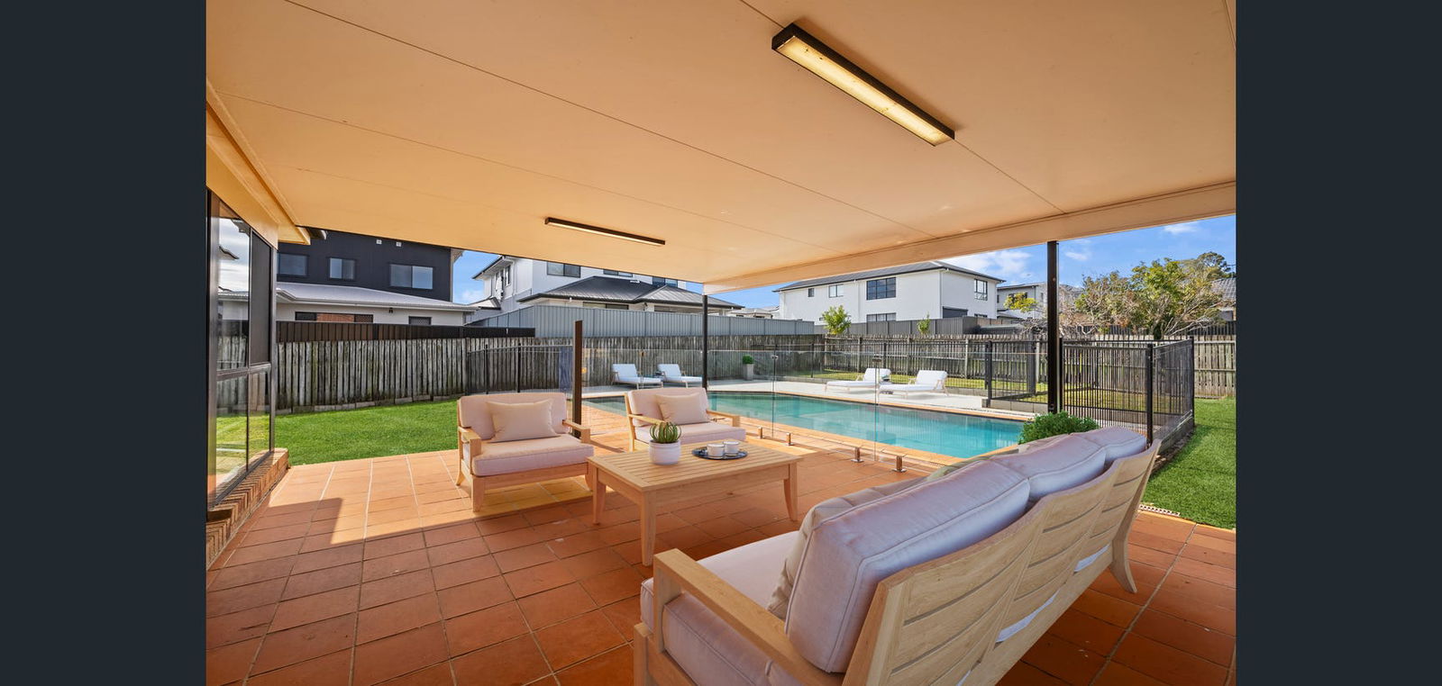 Main listing image for 3 Hook Ct, Taigum  QLD  4018