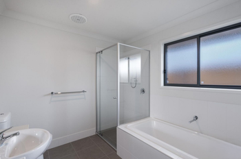 Image 4 for 7 Gardenia Cir, Dakabin  QLD  4503