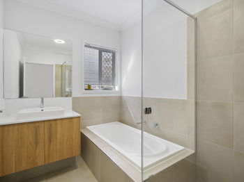 Image 3 for 8 Bill Watson Way, Pallara  QLD  4110