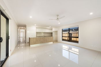 Image 6 for 57 Oak St, Pimpama  QLD  4209