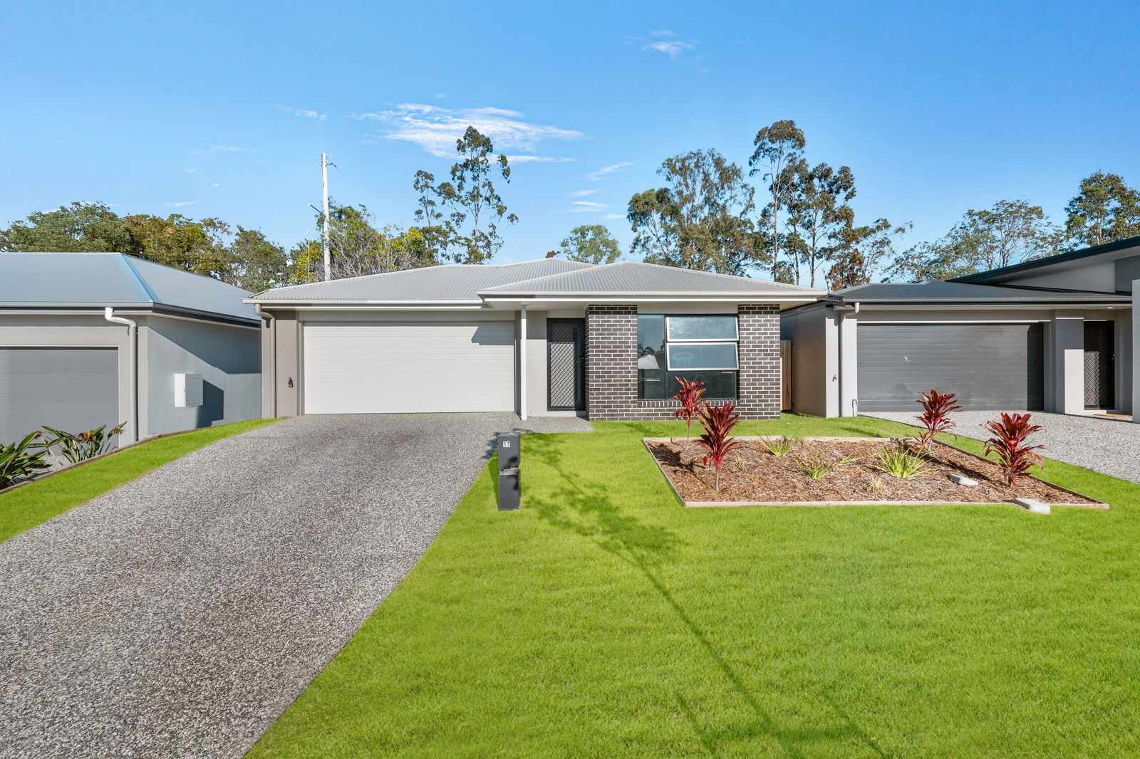 Main listing image for 57 Oak St, Pimpama  QLD  4209