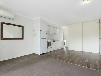 Image 6 for 8/10 Morris St, Highgate Hill  QLD  4101