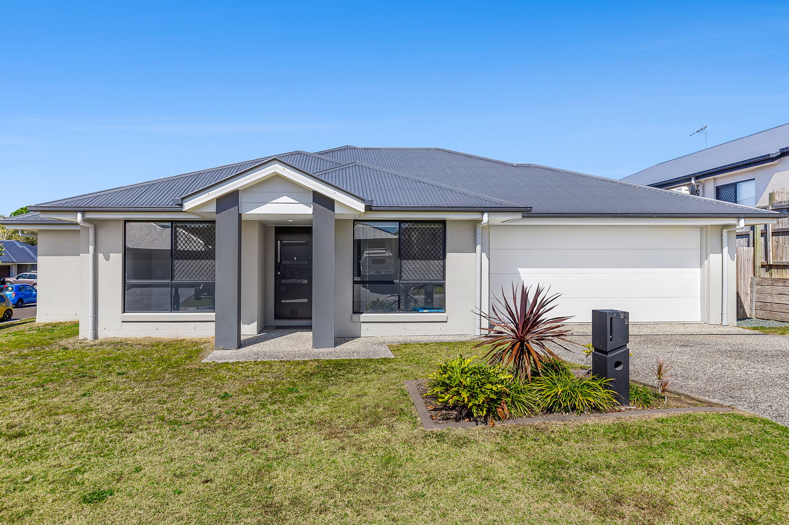 Main listing image for 2/24 Icarus Cres, Burpengary  QLD  4505