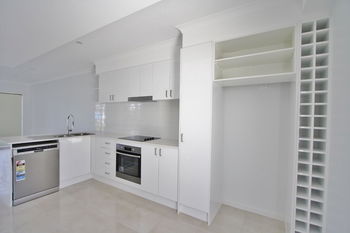 Image 3 for 4/22 Tudor St, Mount Gravatt  QLD  4122