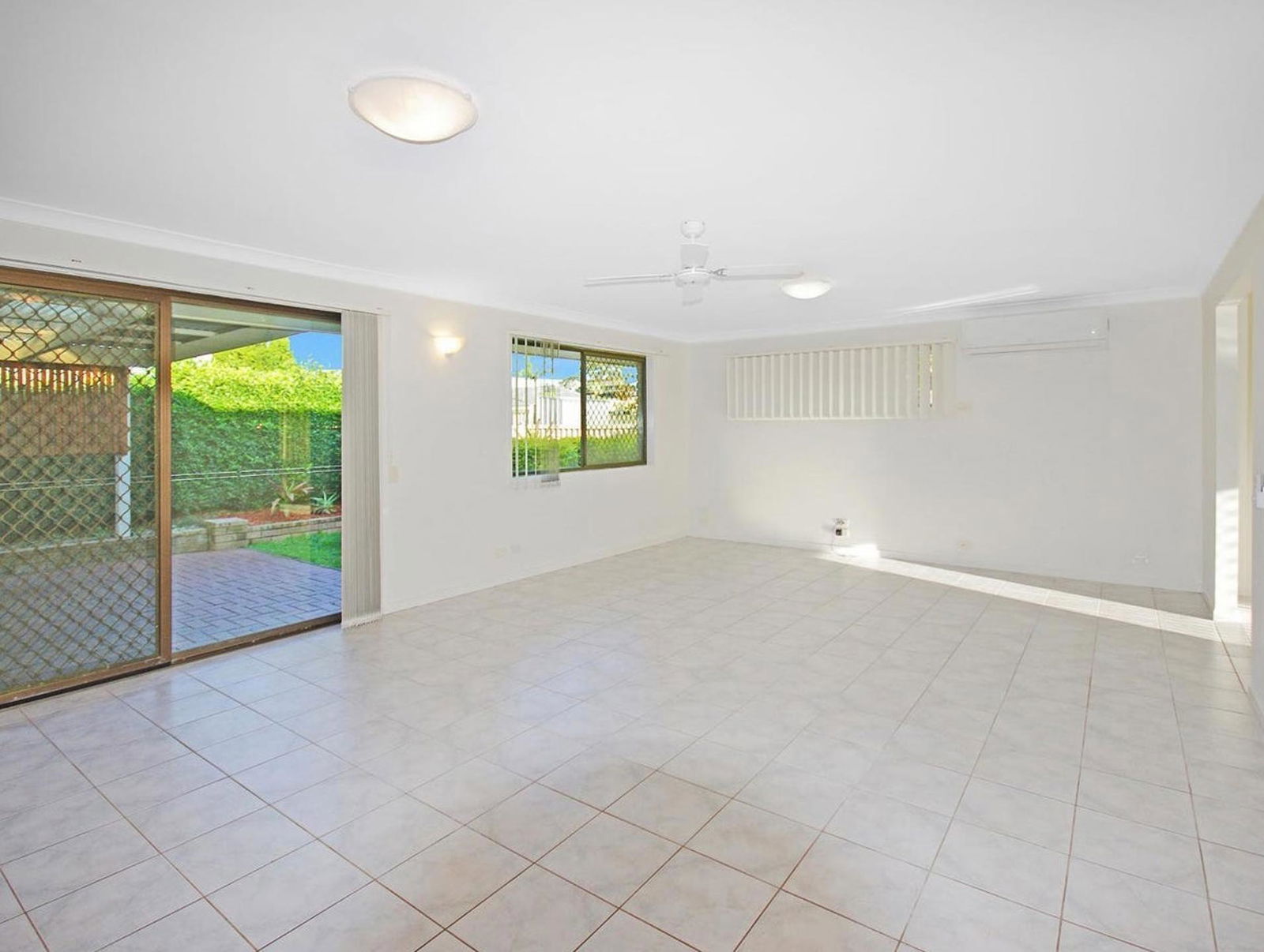 Main listing image for 16 Matipo Place, Palm Beach  QLD  4221