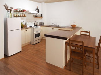 Image 4 for 2/3 Hayle Street, Burleigh Heads  QLD  4220