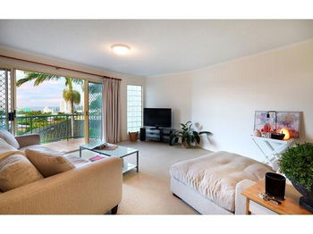 Image 3 for 11/32 Camfield St, Alexandra Headland  QLD  4572