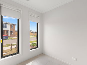 Image 6 for 34 Wheatsheaf Rd, Wyndham Vale  VIC  3024