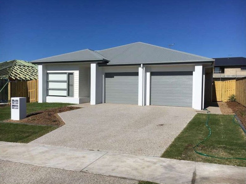 Main listing image for 1/18 Skelbrook Road, Park Ridge  QLD  4125