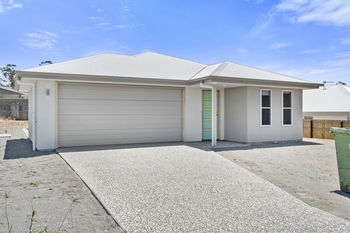 Image 3 for 37 Scenic Drive, Southside  QLD  4570