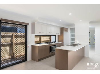 Image 4 for 7 Pheasant Lane, Redbank Plains  QLD  4301