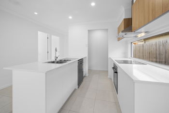 Image 4 for 23 Jesray St, Birkdale  QLD  4159