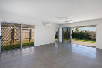 Image 3 for 13 Ellabay Cres, Redland Bay  QLD  4165