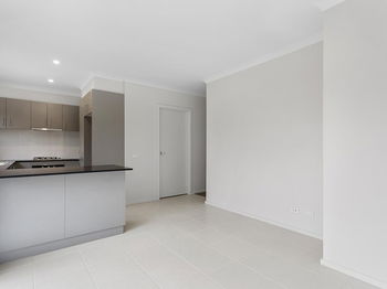 Image 5 for 4 Oasis Court, Carrum Downs  VIC  3201