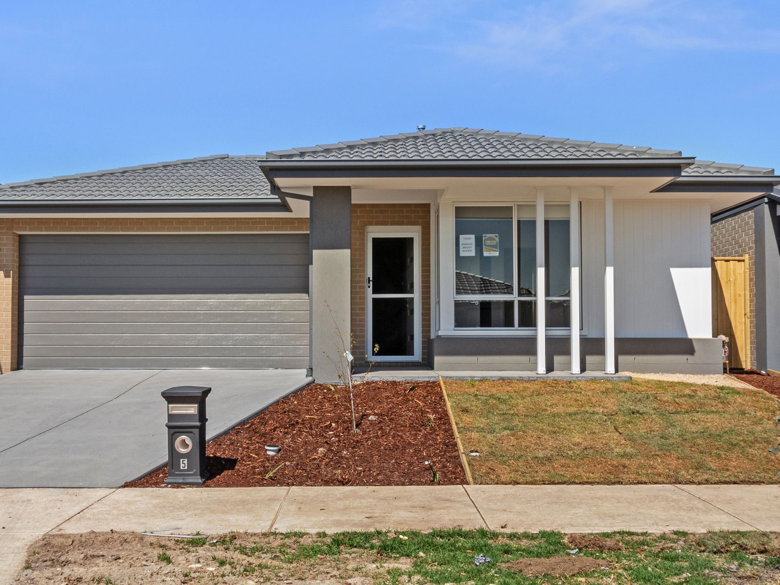 Main listing image for 5 Stodart St, Tarneit  VIC  3029