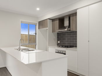 Image 3 for 24 Cockerell Street, Tarneit  VIC  3029