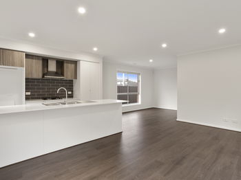 Image 4 for 24 Cockerell Street, Tarneit  VIC  3029