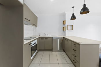 Image 4 for 9/10-14 Syria St, Beenleigh  QLD  4207