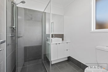 Image 6 for 2/5 Fiennes Rd, Logan Reserve  QLD  4133