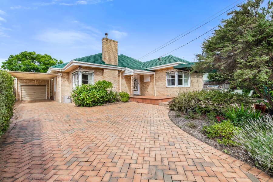 Main listing image for 30 Atkinson St, Murrumbeena  VIC  3163