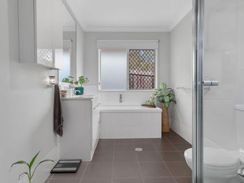 Image 5 for 83A Perdita St, Bellbird Park  QLD  4300