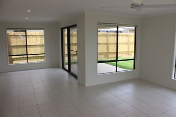 Image 4 for 15 Splendour Cct, Yarrabilba  QLD  4207